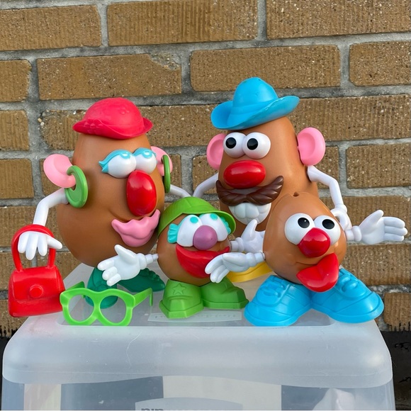 Giant Mr. Potato Head Container 2 Regular Potato Heads 2 Mini Heads Many Parts - Picture 3 of 15
